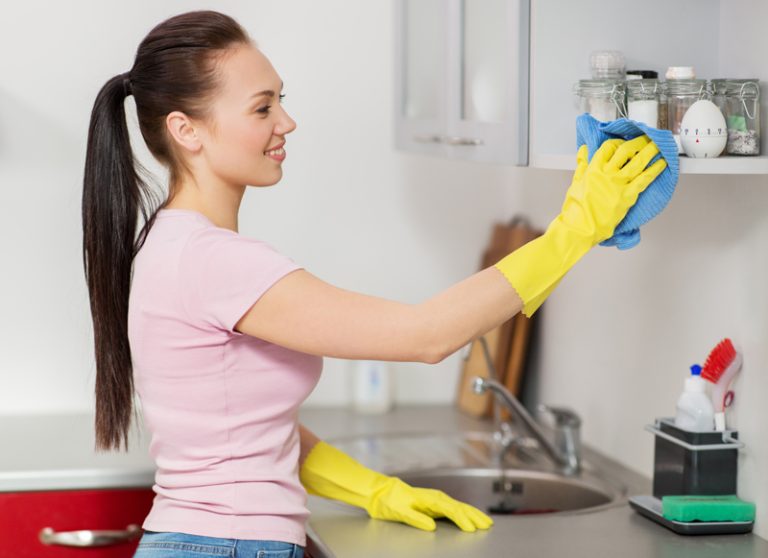 Cleaning kitchen cupboards